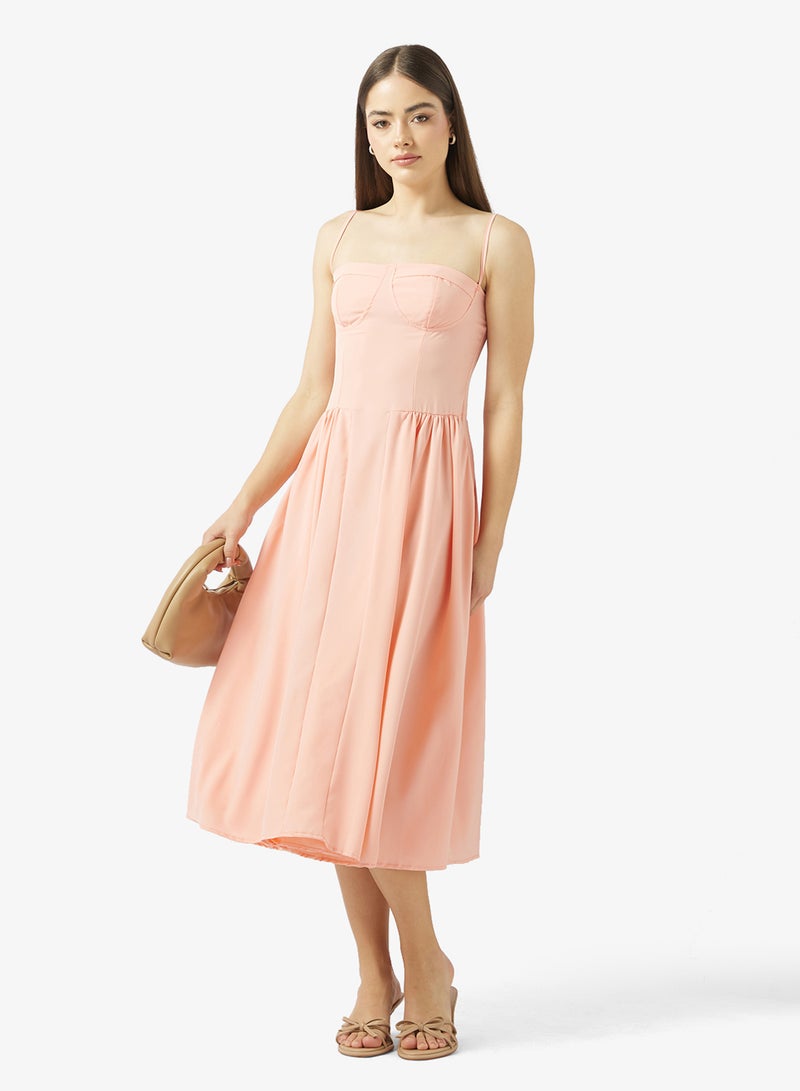 جينجر فستان بتصميم أميرة بياقة على شكل قلب وكورسيه - Image 4